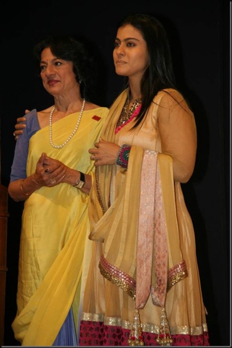 Kajol With Tanuja At Dignity Foundation Event ~ Indian Sexy Celebs